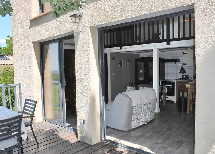 Arnoult Casa de Férias